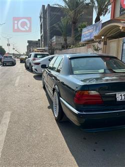 بي ام دبليو الفئة 7
